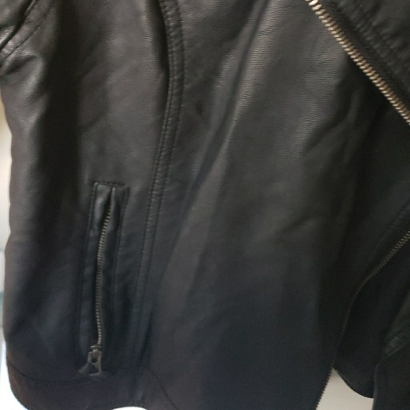 Faux leather jacket - Picture 3 of 4